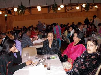 http://www.sadaewatansydney.com/P5310105.JPG