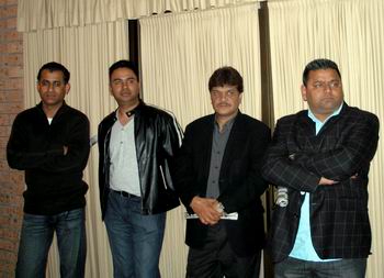 http://www.sadaewatansydney.com/P5310126.JPG