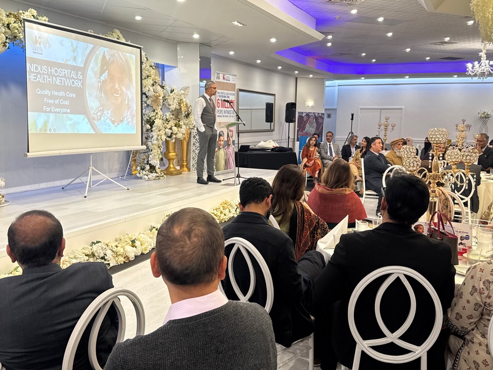 A group of people sitting in chairs in front of a presentation

AI-generated content may be incorrect.