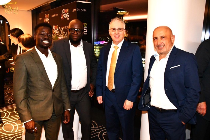 A group of men standing together

AI-generated content may be incorrect.