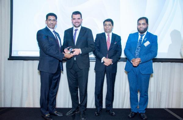 A group of men in suits

AI-generated content may be incorrect.