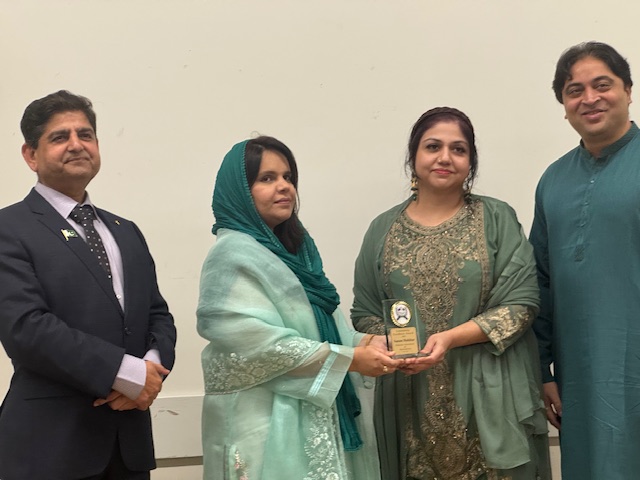 A group of people posing for a photo

AI-generated content may be incorrect.