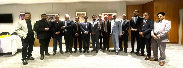 A group of men in suits

AI-generated content may be incorrect.