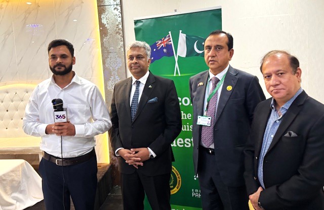 A group of men standing in front of a green banner

AI-generated content may be incorrect.