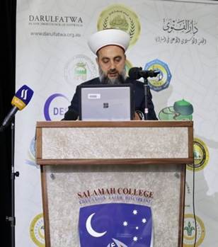 A person at a podium with a computer

AI-generated content may be incorrect.