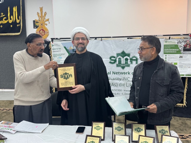 A group of men standing next to each other

AI-generated content may be incorrect.